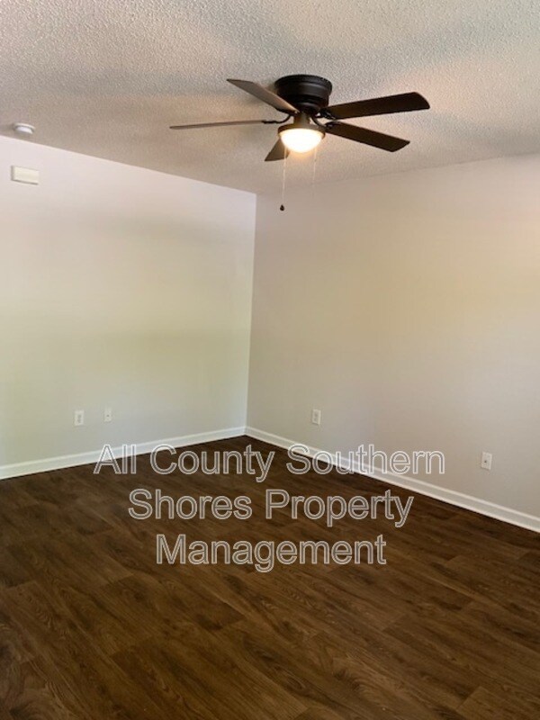 Foto del edificio - 348 Sunnyside Ave