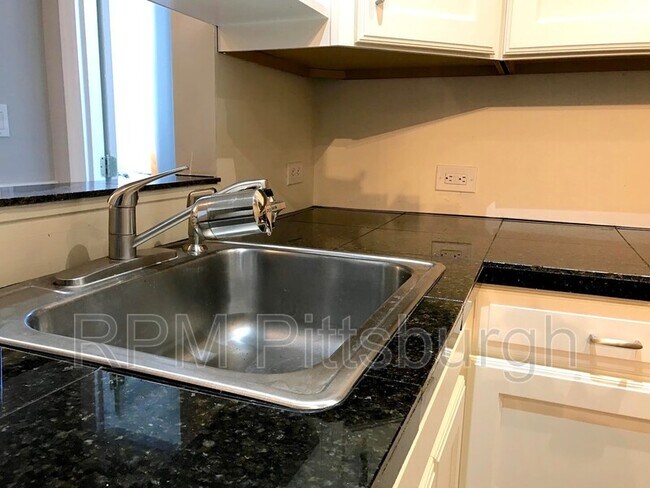 Foto del edificio - 130 S 22nd St