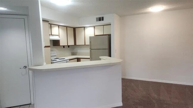 Building Photo - 5713 Gatlin Ave