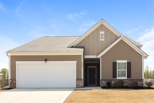 Building Photo - 1062 Cold Water Dr