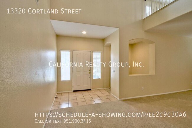 Foto del edificio - 13320 Cortland St