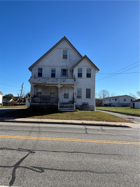 Building Photo - 220 Main Rd