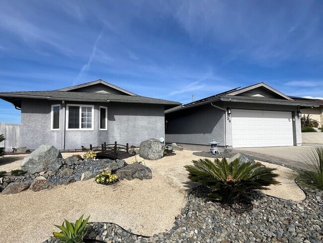 Building Photo - 4014 Wooster Dr