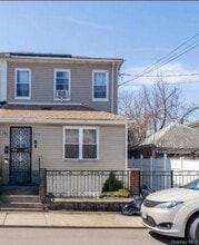 Building Photo - 118-12 189th St