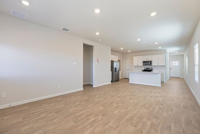 Building Photo - Modern Comfort Meets Prime Location in This Stunning San Marcos Home