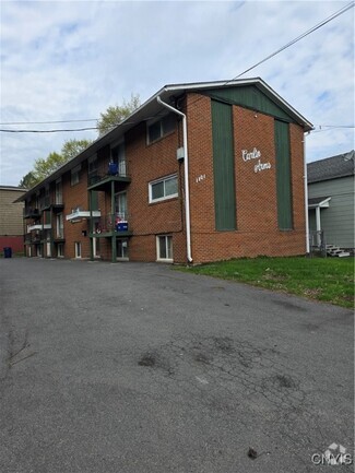 Building Photo - 1101 Teall Ave