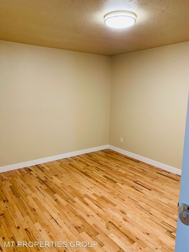 Foto del edificio - 3 br, 2 bath House - 206 Fairview