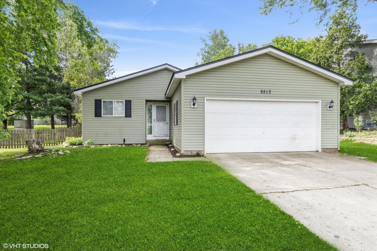 Primary Photo - 5513 Winding Creek Dr