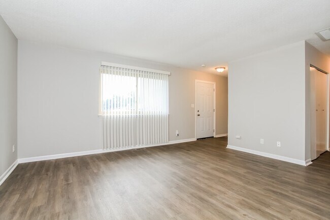 Building Photo - Beautiful Home in Xenia, OH