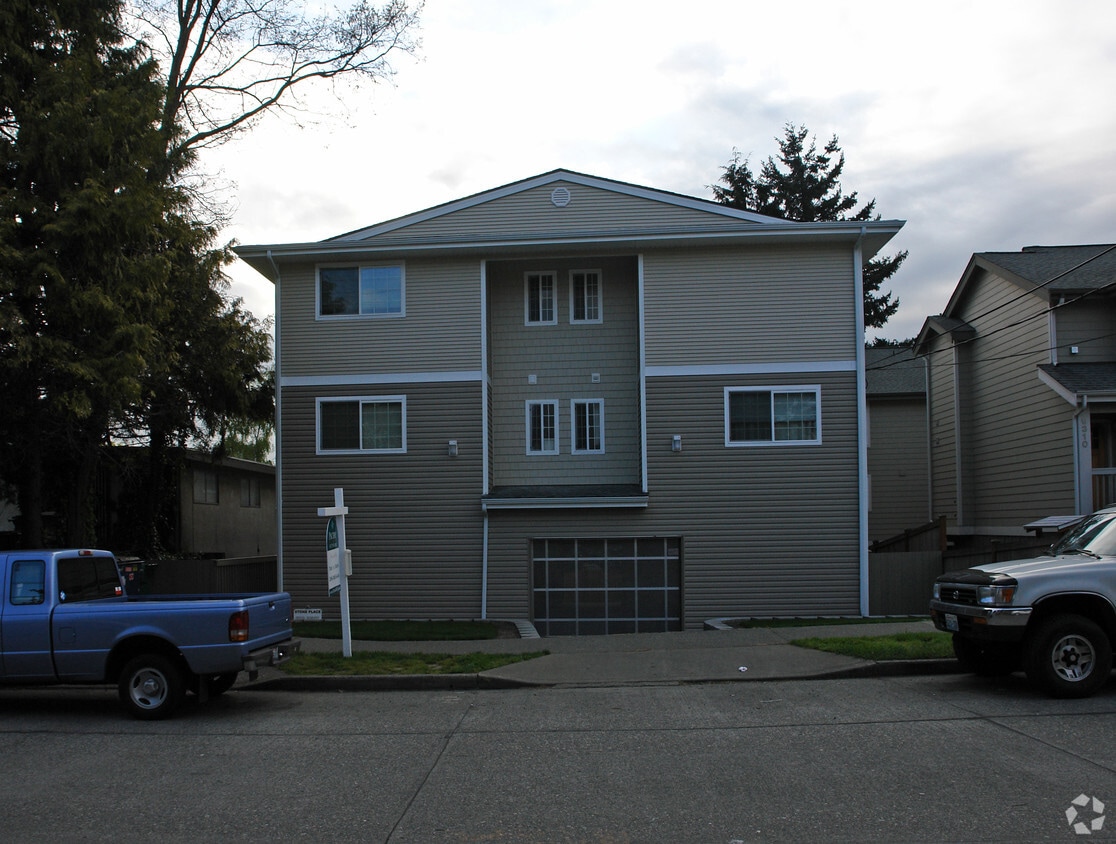 Primary Photo - Licton Springs Apartments