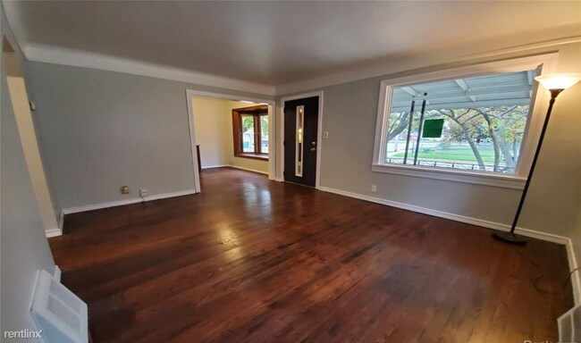 Building Photo - 3 br, 2 bath House - 2204 Jonas St