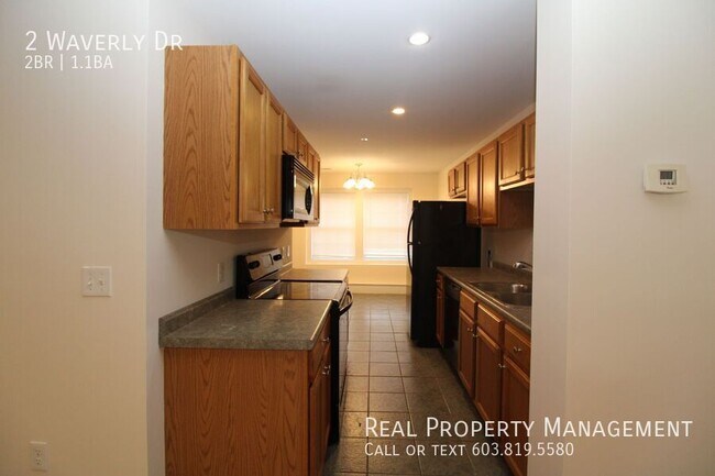 Foto del edificio - 2 Waverly Dr