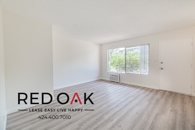 Foto del edificio - 8335 Washington Blvd