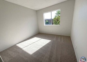 Building Photo - 13143 E Mesa Verde Dr