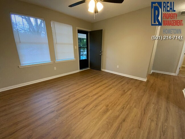 Building Photo - 131 S 2nd St