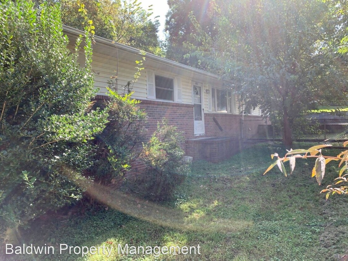 Primary Photo - 3 br, 2 bath House - 1801 BROAD STREET - 1...