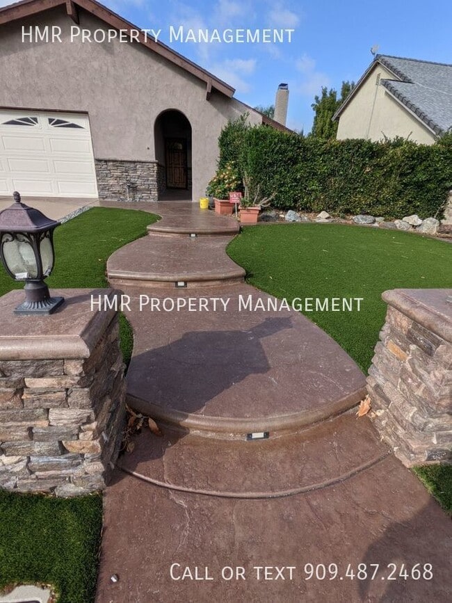 Building Photo - 4 Bedroom House in Walnut best school dist...