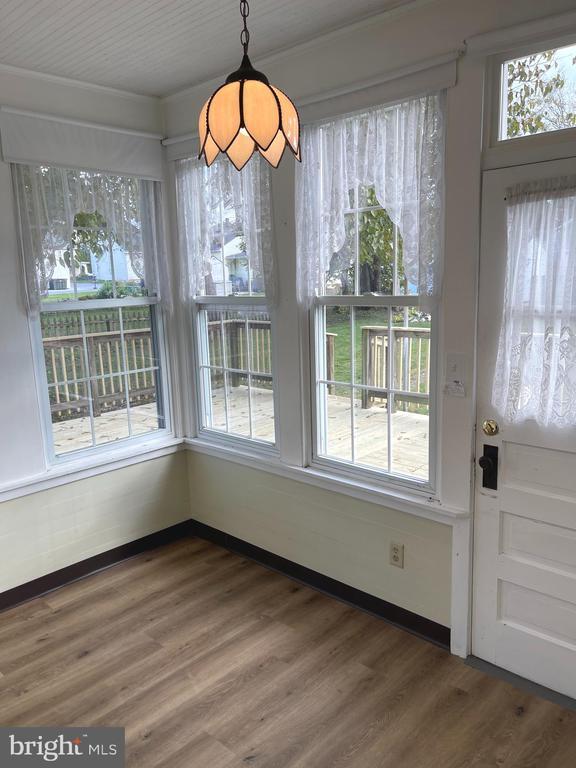 Foto del edificio - 27 W High St