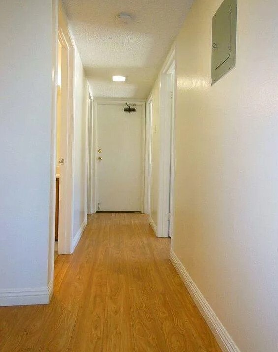 Building Photo - Sunflower Norton Apartments