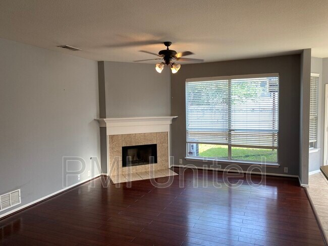 Building Photo - 13325 Vista Glen Ln
