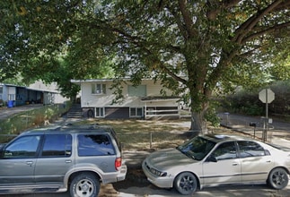 Building Photo - 1707 Montana Ave NE