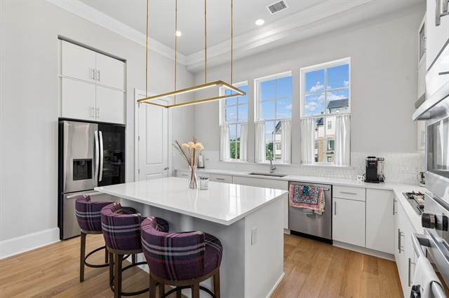 Foto del edificio - 4625 Greenborough Ln