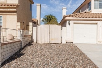 Building Photo - 7845 S Meadow Creek