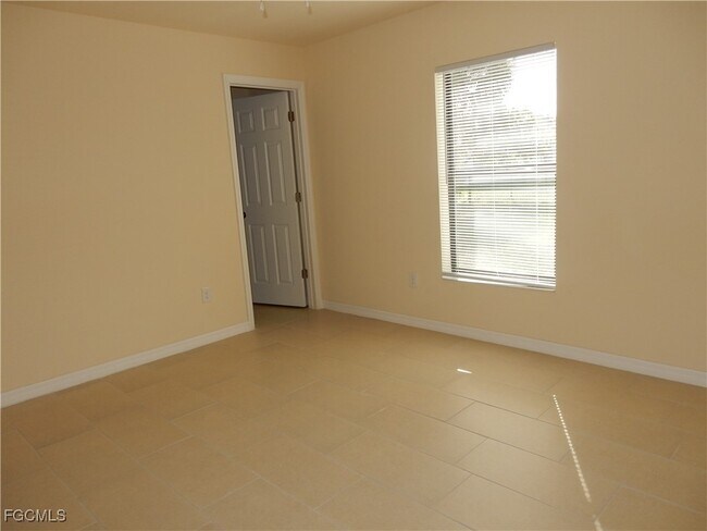Foto del edificio - 530 SE 6th St