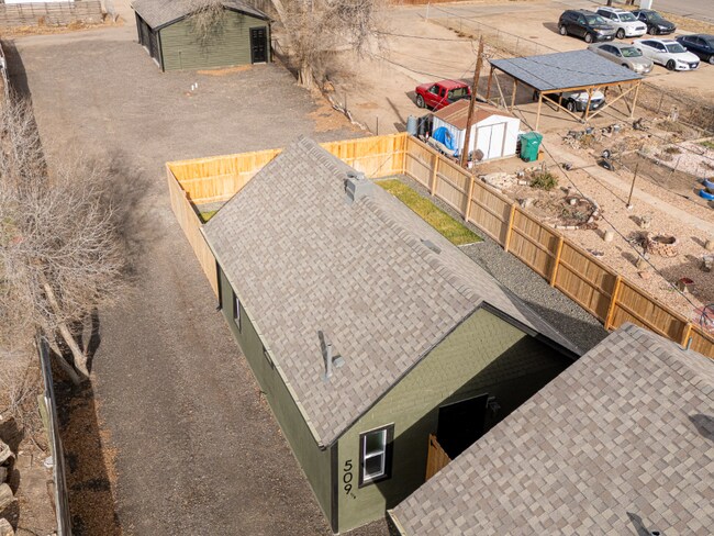 Foto del edificio - 1112 1/2 11th St