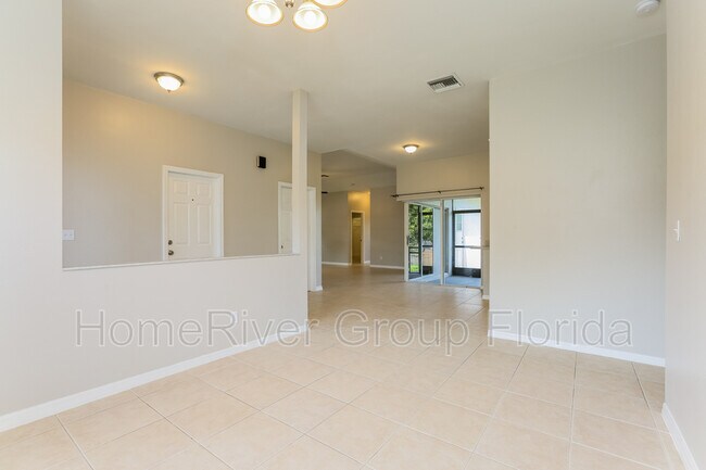 Building Photo - 8373 Butternut Rd
