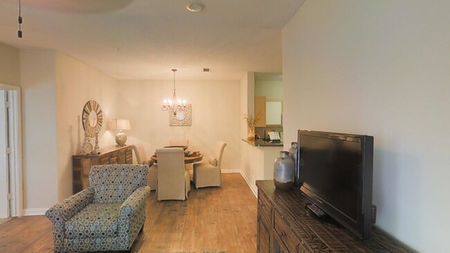 Building Photo - 1 Bedroom in Plano, TX 75024