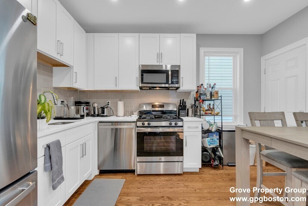 Foto principal - 68 Harvest St