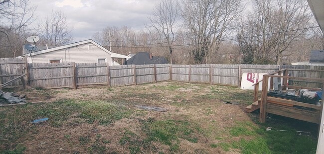 Building Photo - 331 Lilleston Ave