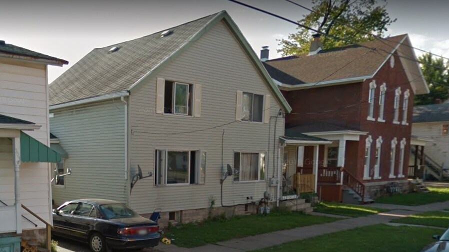 Primary Photo - 307 West Ave