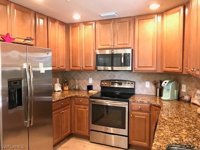 Foto del edificio - 28555 Carlow Ct