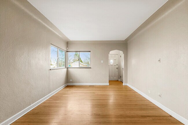 Foto del edificio - 3105 Raleigh St