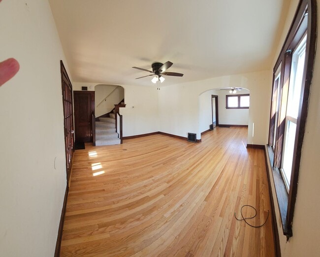 Sala de estar - 161 N Park St