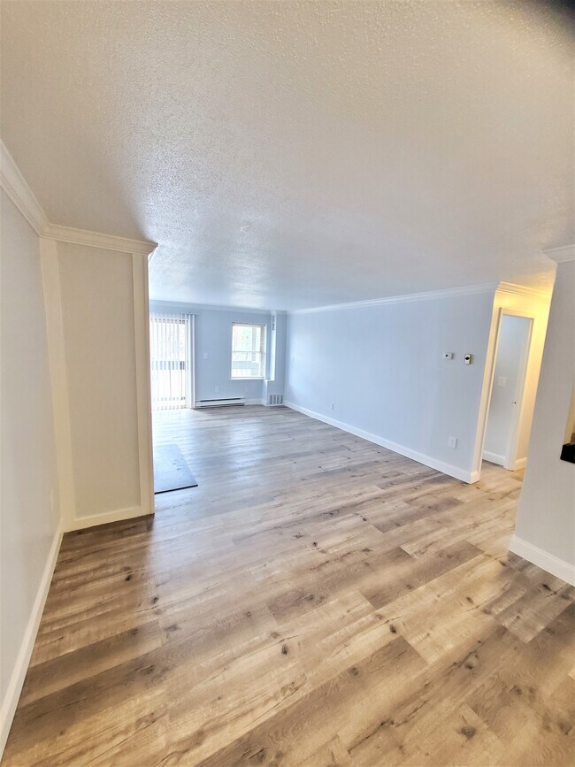 Foto del edificio - Westwood Condominiums