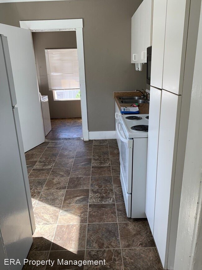 Foto del edificio - 2 br, 1 bath House - 431 N 300 W 1