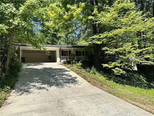 Building Photo - 4794 Cambridge Dr