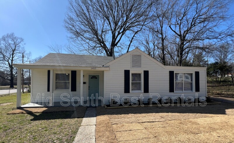 Primary Photo - 2453 Warren St