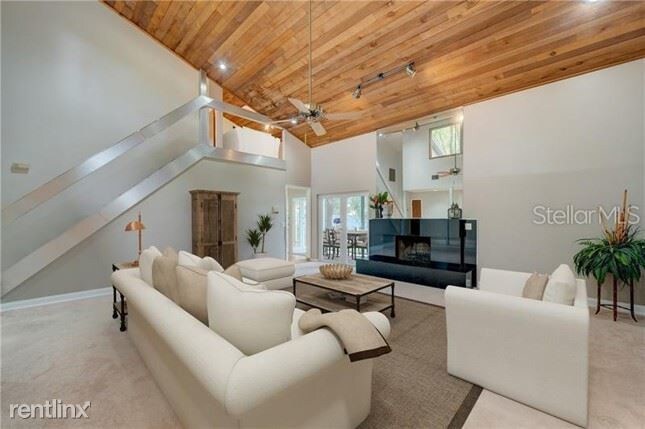 Building Photo - 3 br, 2 bath House - 4502 Pine Hollow Dr