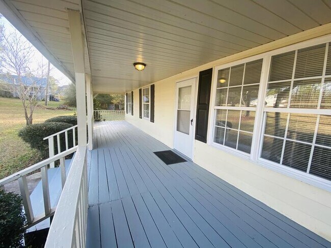 Building Photo - 2924 Evans Rd
