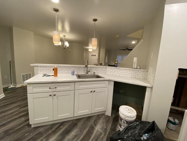 Building Photo - 8802 Gilly Way