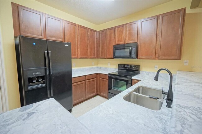 Building Photo - 6827 46th Way N