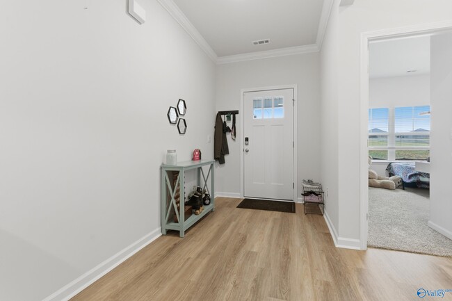 Foto del edificio - 344 Sandy Oak Dr