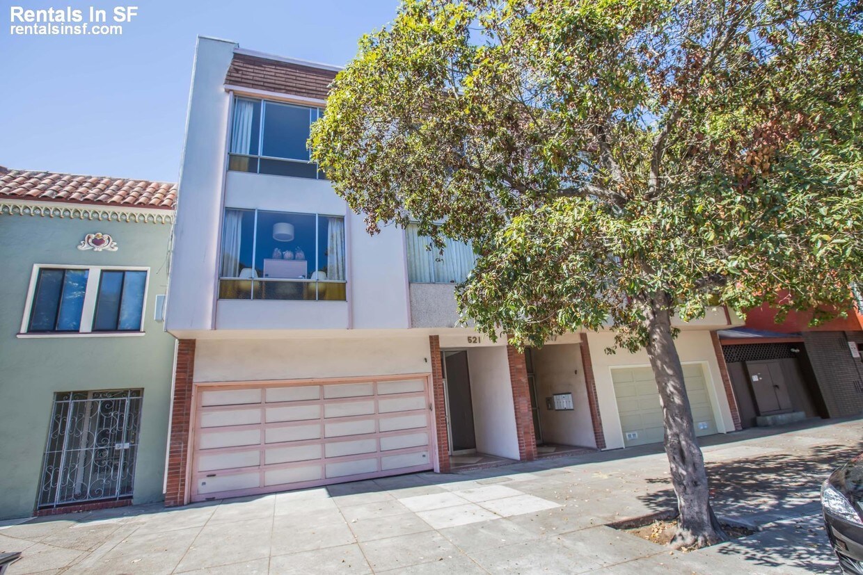 Primary Photo - Spacious 2bd/1ba in Inner Richmond!