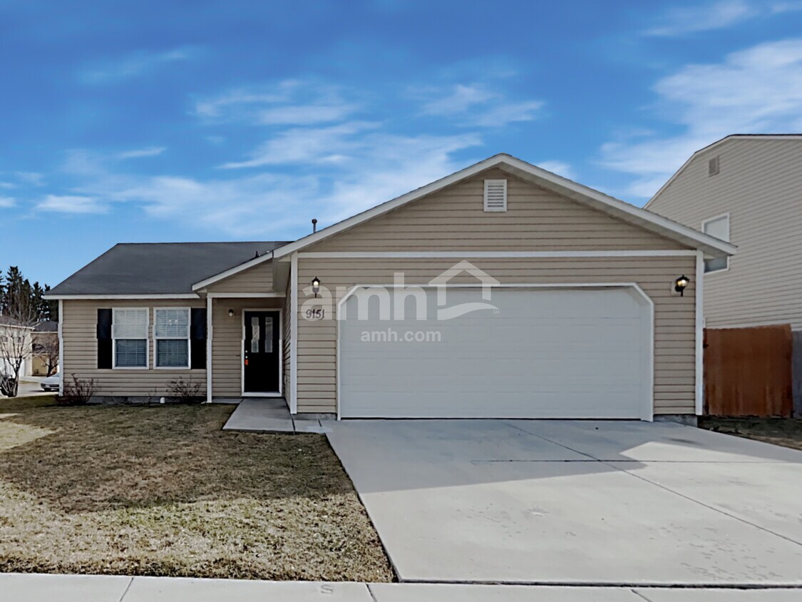 Primary Photo - 9151 W Patina Drive