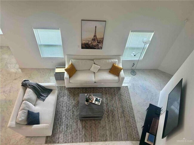 Foto del edificio - 2303 S 42nd Ln