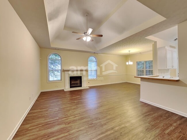 Building Photo - 1025 Dogwood Park Dr